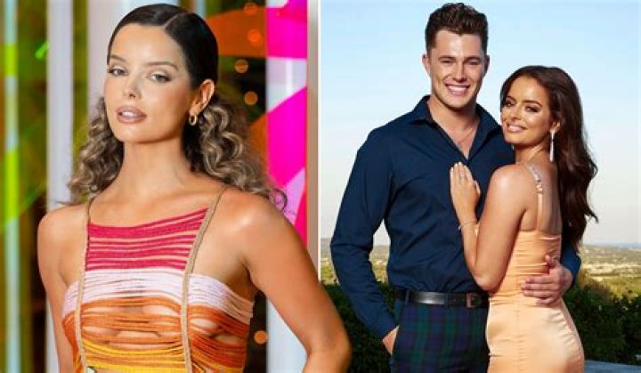 Fans ask Is Curtis from Love Island gay?' after he turns down Maura