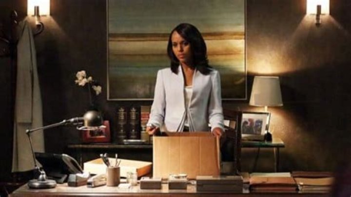 Sandra Oh Wanted to Play Olivia Pope on Scandal ·